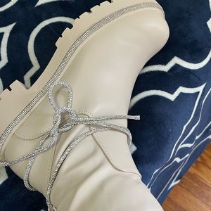 Boots size 8 (40) for women